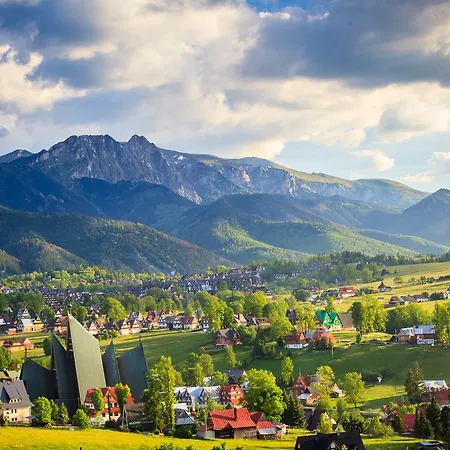Tatrzanski Ogrod Regional شاليه زاكوباني